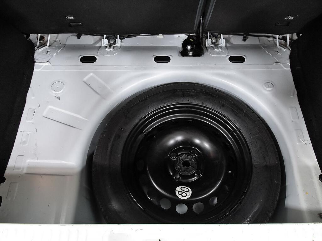 Dacia Sandero Stepway Comfort TCE 66kW (90CV) - SS 27