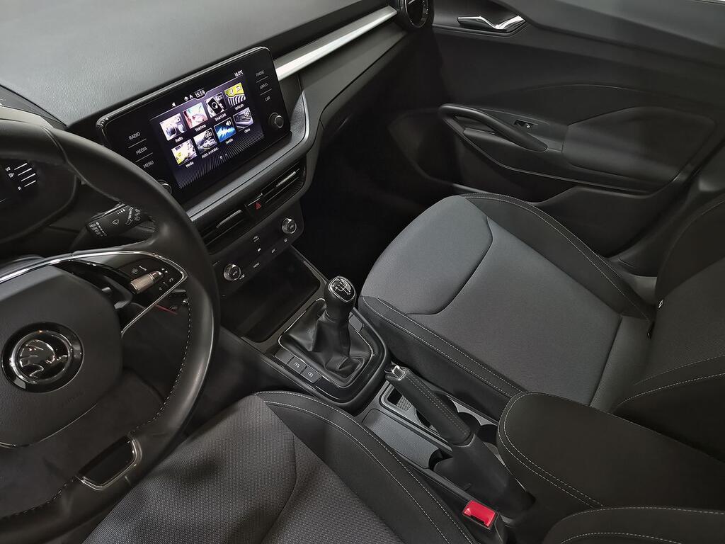 Skoda Fabia 1.0 TSI 70KW (95CV) Ambition 27