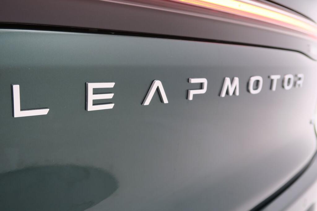 Leapmotor C10 C10 BEV 69.9kWh Design Auto 22