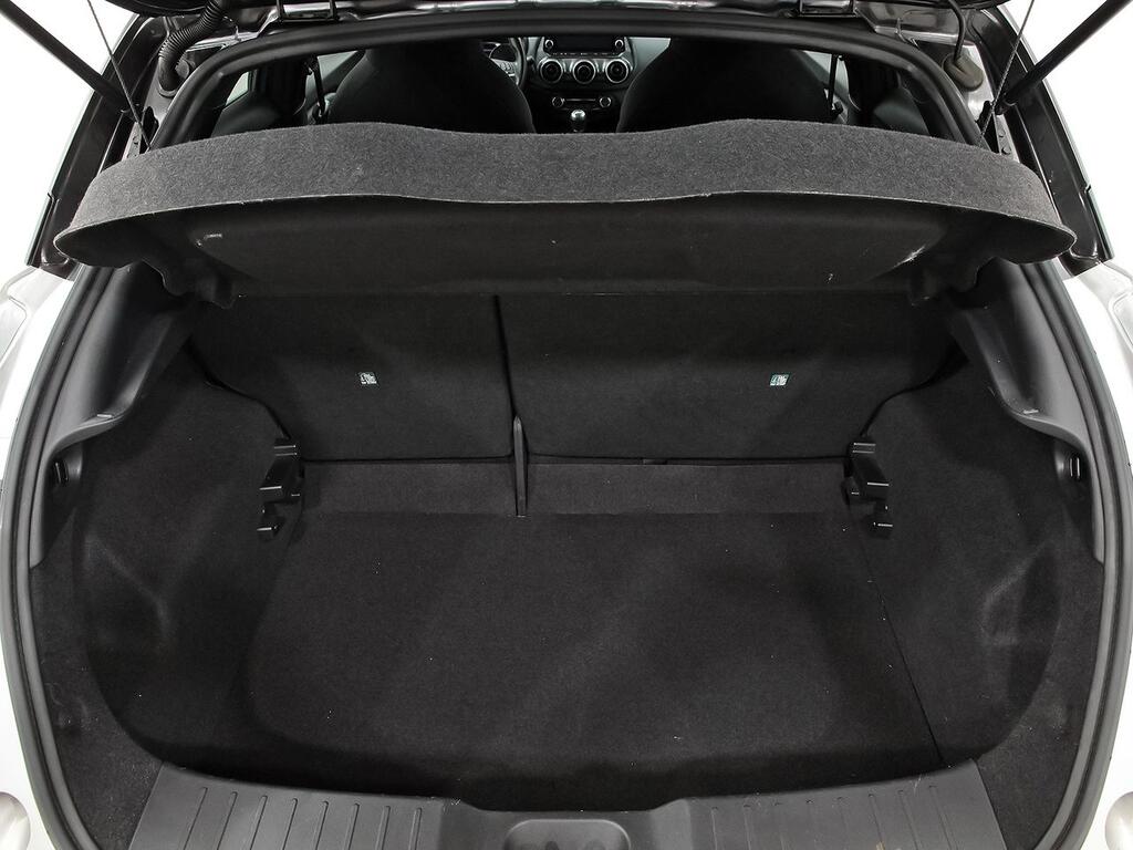 Nissan Juke DIG-T 84 kW (114 CV) 6M/T N-Connecta 9