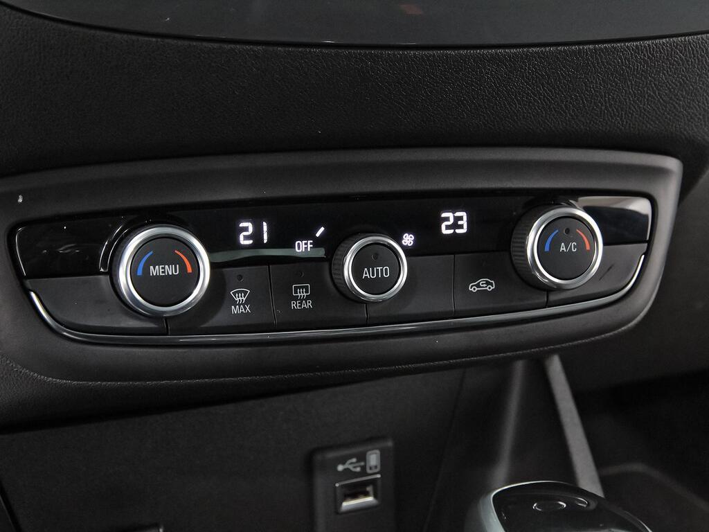 Opel CrossLand 1.2 96kW (130CV) Business Elegance Auto 29