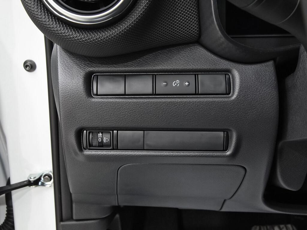 Nissan Juke 1.6 Hybrid 105kW (145CV) N-Connecta 13