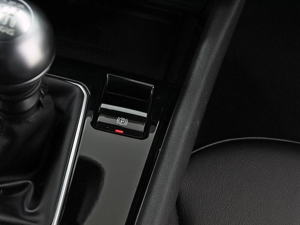 Jeep Compass 1.3 Gse T4 96kW (130CV) Limited MT FWD 30