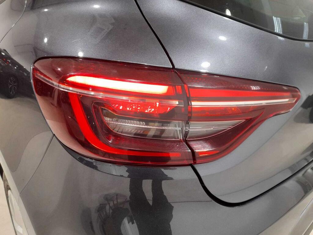 Renault Clio Business TCe 67 kW (90CV) 17