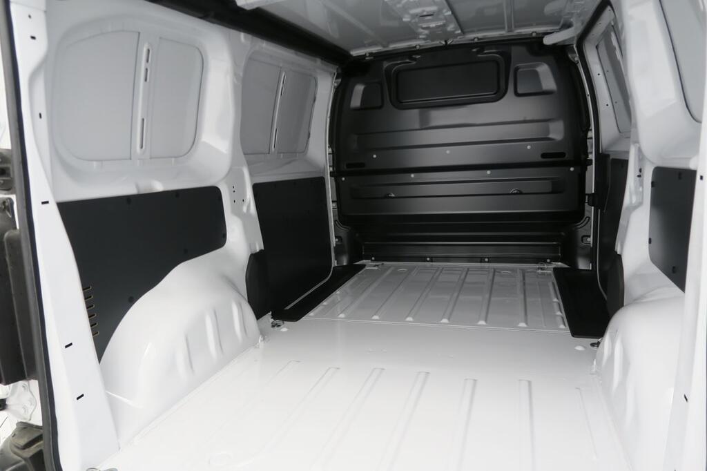 Peugeot Expert E-EXPERT FURGON ELECTRICO 100KW BATERIA 50KWH STAN 17