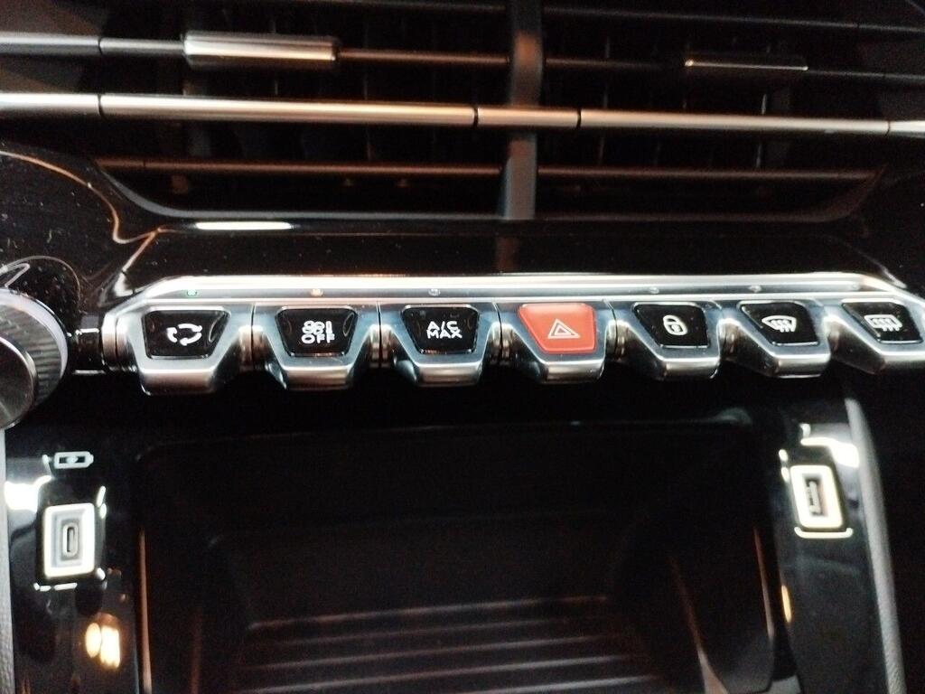 Peugeot 208 Eléctrico Active Pack 6