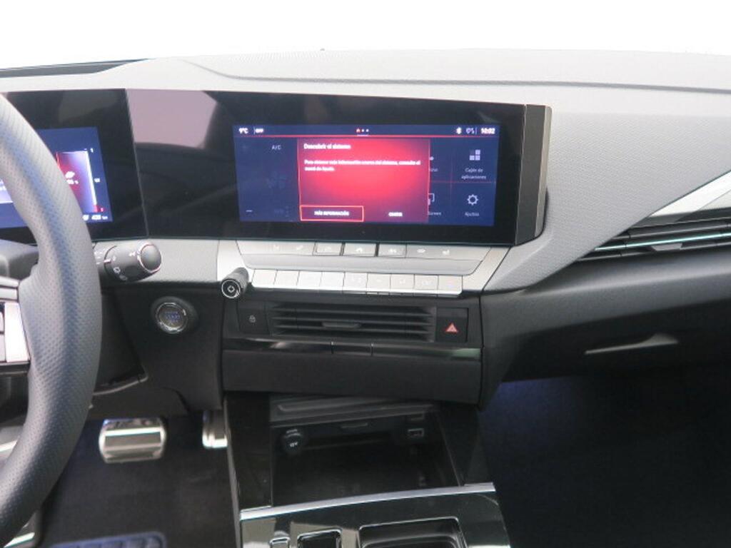 Opel Astra 54kWh GS Auto 14