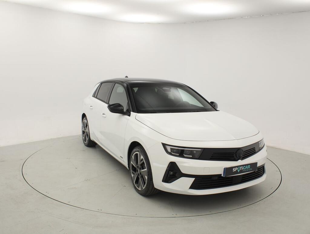 Opel Astra 54kWh GS Auto