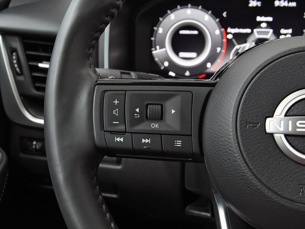 Nissan Qashqai DIG-T 103kW N-Connecta 15