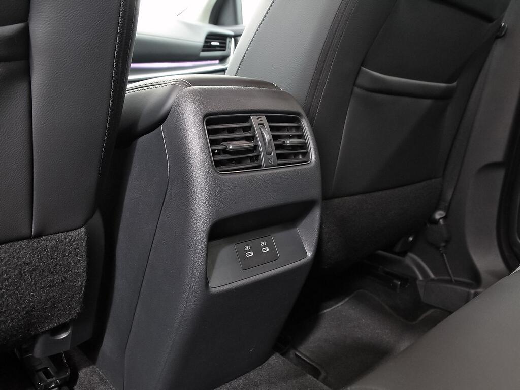 Nissan Qashqai DIG-T 103kW N-Connecta 29