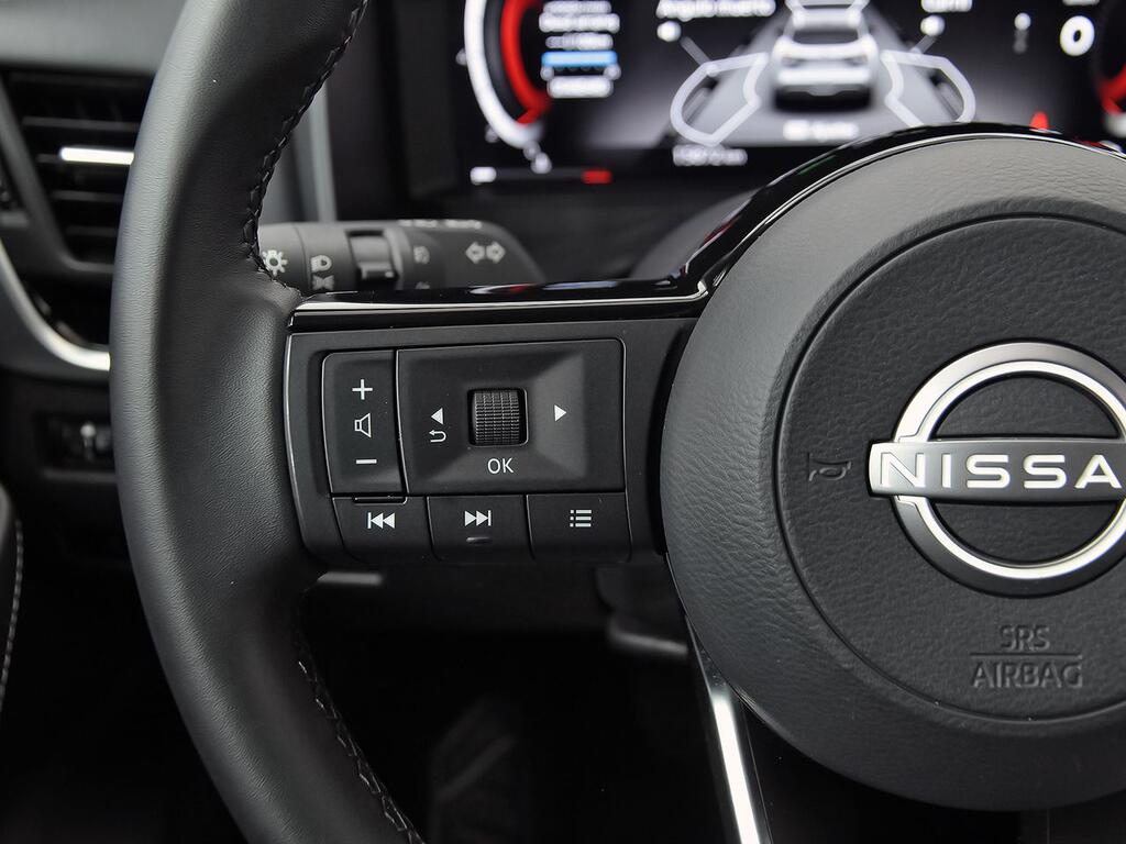 Nissan Qashqai DIG-T 103kW N-Connecta 16