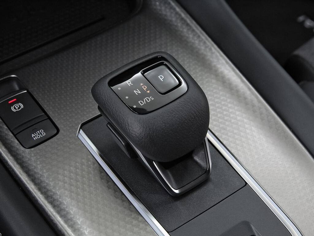 Nissan Qashqai DIG-T 116kW CVT N-Connecta 29