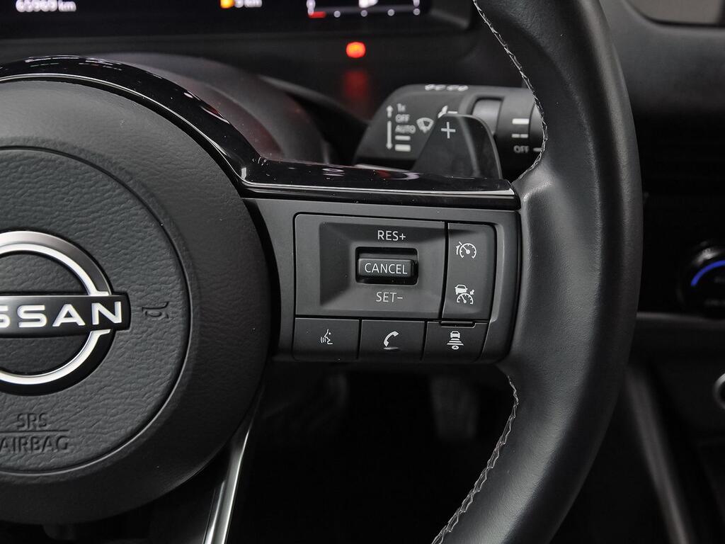 Nissan Qashqai DIG-T 116kW Xtronic N-Connecta 18