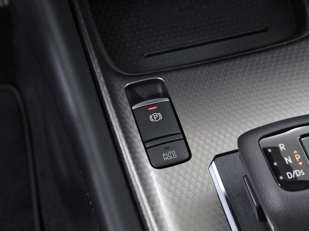 Nissan Qashqai DIG-T 116kW CVT N-Connecta 28