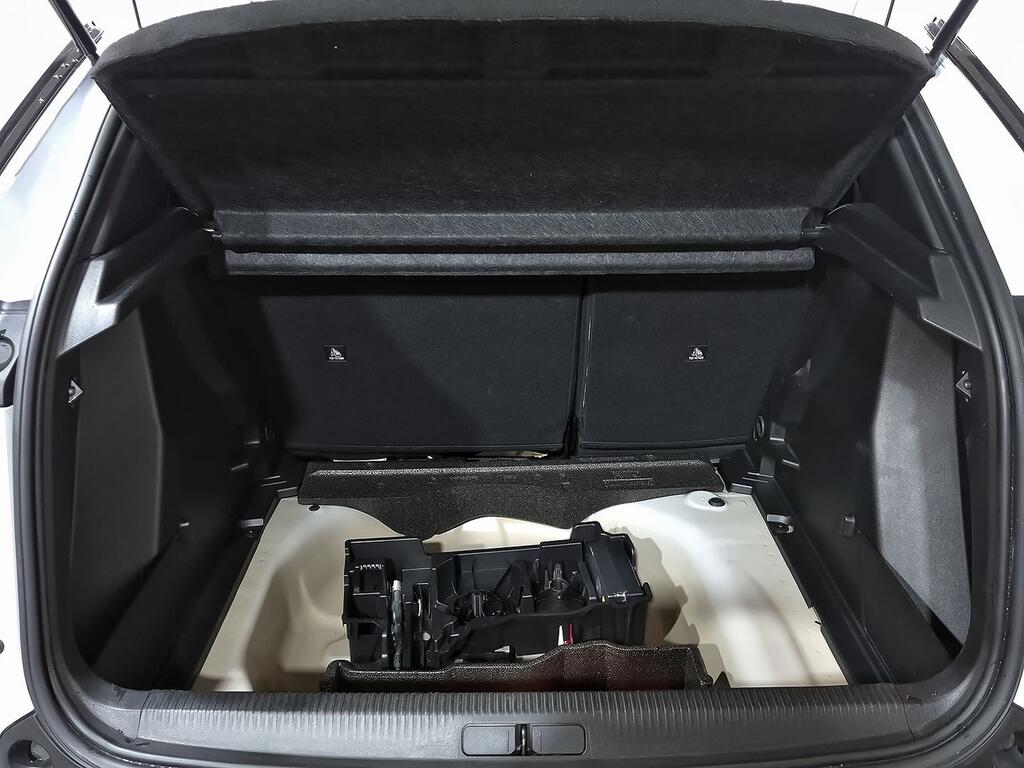 Peugeot 2008 Allure Puretech 100 S&S 6 Vel. MAN 34