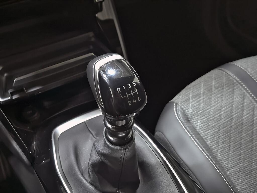 Peugeot 2008 Allure Puretech 100 S&S 6 Vel. MAN 29
