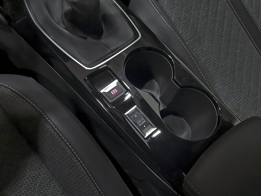 Peugeot 2008 Allure Puretech 100 S&S 6 Vel. MAN 30
