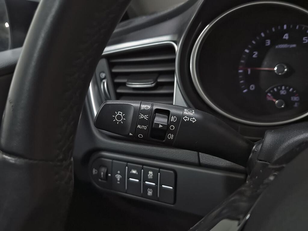 Kia XCeed 1.0 T-GDi Drive 88kW (120CV) 14