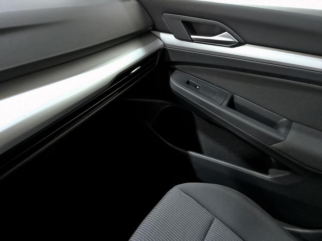 Volkswagen Golf 2.0 TDI 85kW (115CV) 24