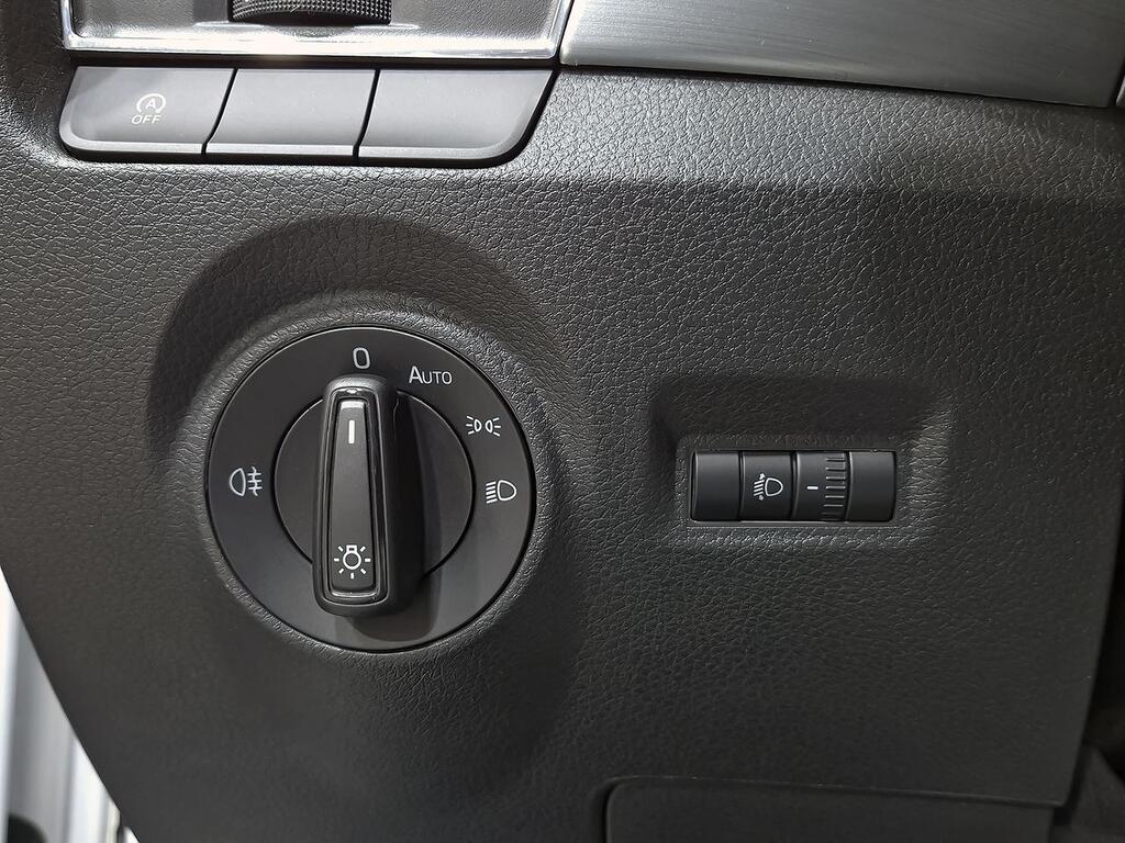 Skoda Fabia 1.0 TSI 70KW (95CV) Ambition 13