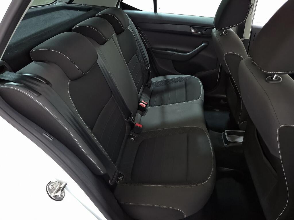 Skoda Fabia 1.0 TSI 70KW (95CV) Ambition 8