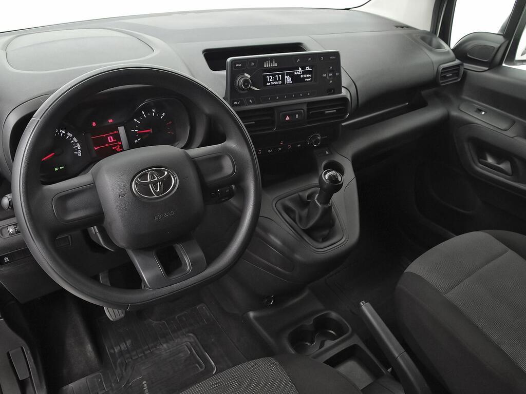 Toyota Proace City FURGON 1.5D 100 GX MWB 650KG 4P 7