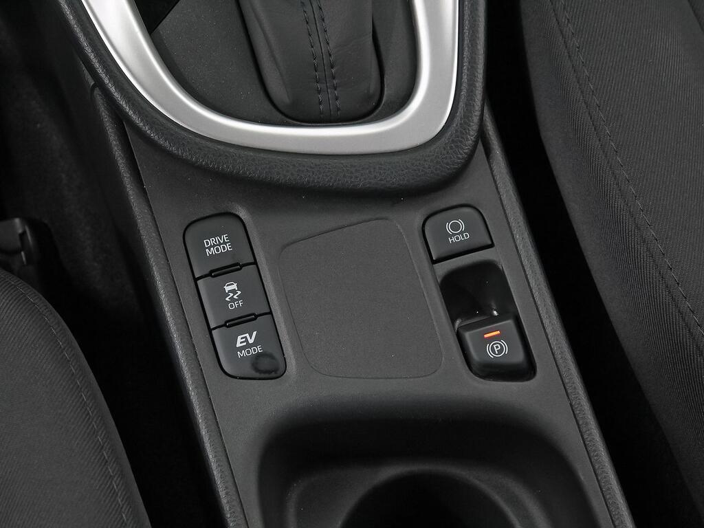 Toyota Yaris 1.5 120H Active Plus 27