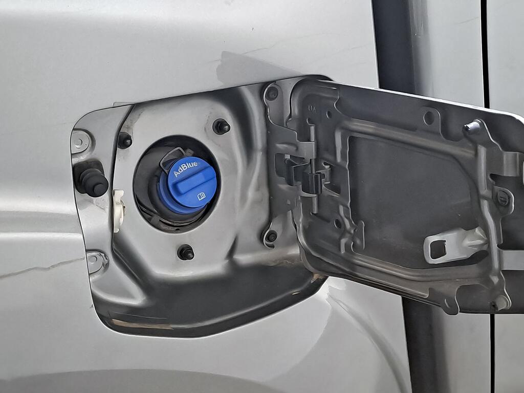 Nissan Navara 2.3 DCI 163 N-CONNECTA DC 4WD 4P 32