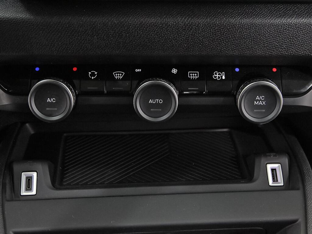 Citroën C4 PureTech 130 S&S 6v Plus 29