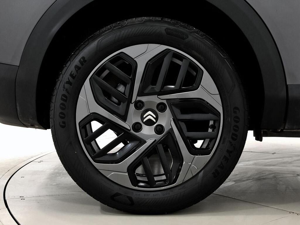 Citroën C4 PureTech 130 S&S 6v Plus 11