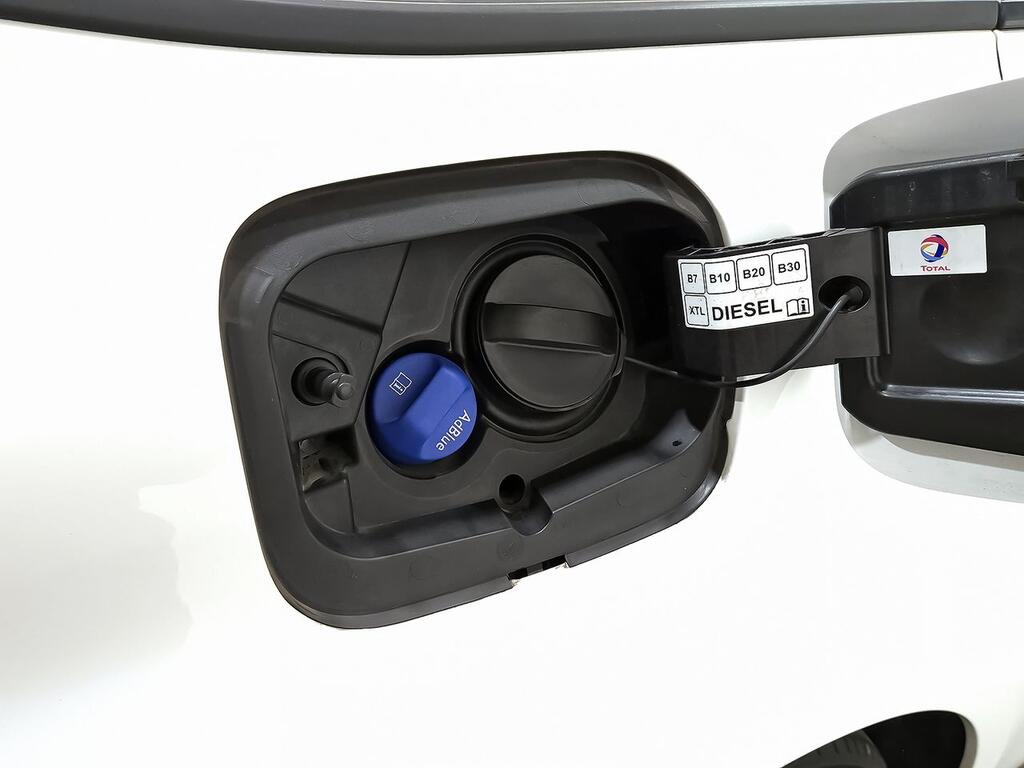 Peugeot 308 SW Style BlueHDi 130 S&S 32