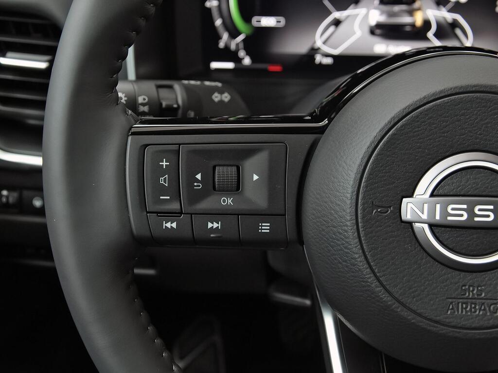 Nissan Qashqai DIG-T 103kW N-Connecta 14