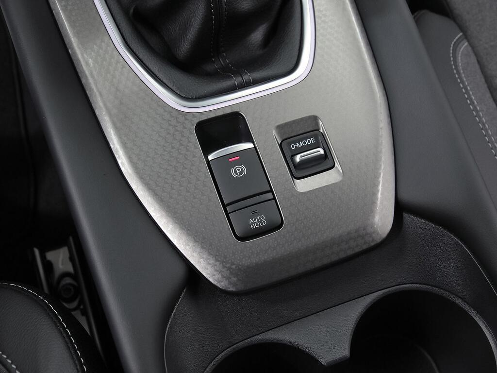 Nissan Qashqai DIG-T 103kW N-Connecta 28
