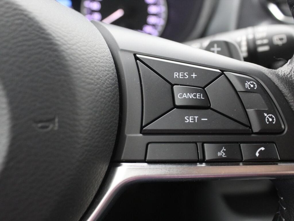 Nissan Juke DIG-T 86 kW (117 CV) 6 M/T N-CONNECTA 15