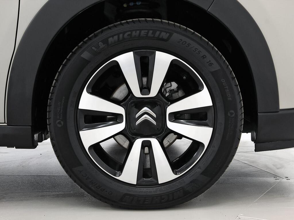 Citroën C3 PureTech 81KW (110CV) Max EAT6 11