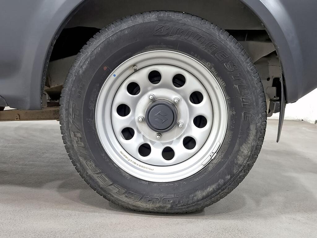 Suzuki Jimny 1.3 JLX 10