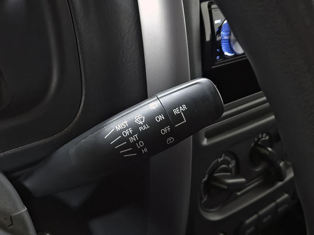 Suzuki Jimny 1.3 JLX 15