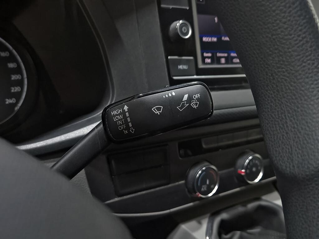 Volkswagen Transporter 2.0 TDI 110CV 2.8T SWB 4P 16