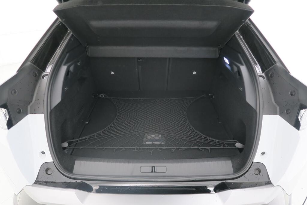 Peugeot 3008 GT Eléctrico 157kW 18