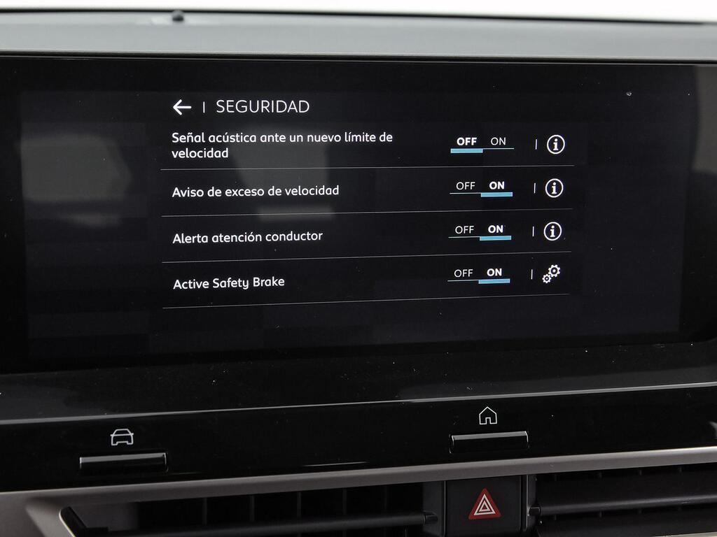 Citroën C4 PureTech 130 S&S 6v Plus 27