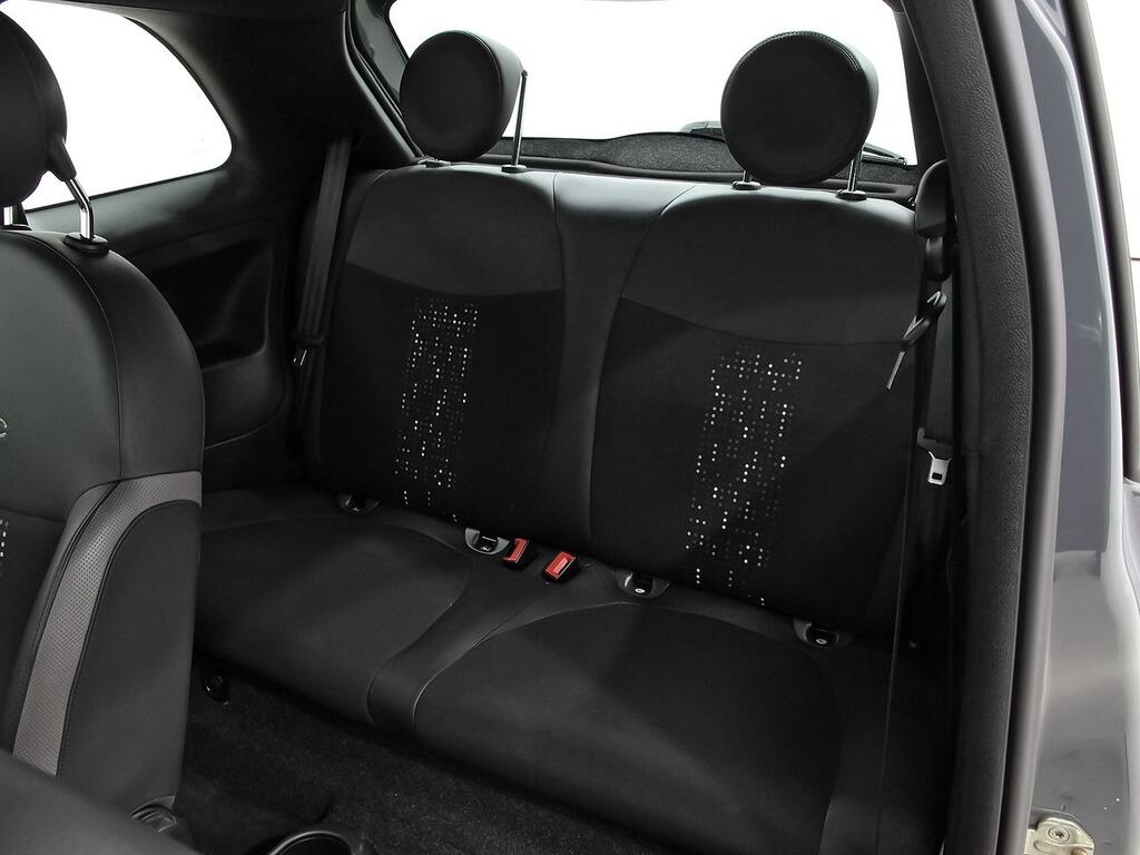 Fiat 500 Connect 1.0 Hybrid 51KW (70 CV) 9