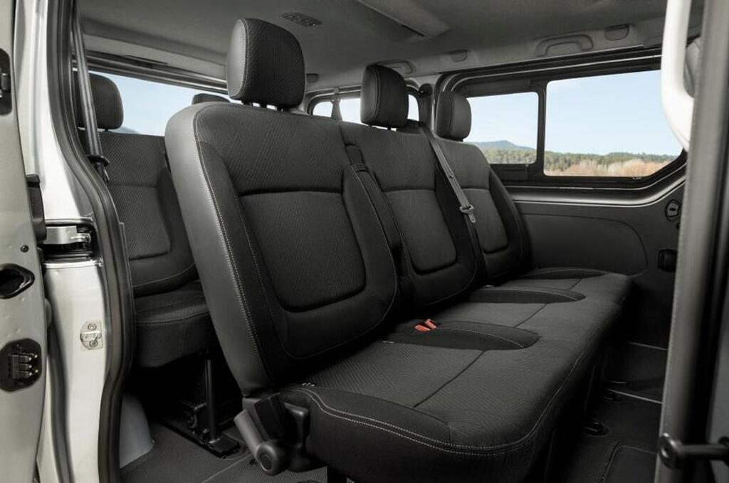 Nissan Primastar Combi 9 2.0dCi 110kW L2H1 1T N-Connecta 3