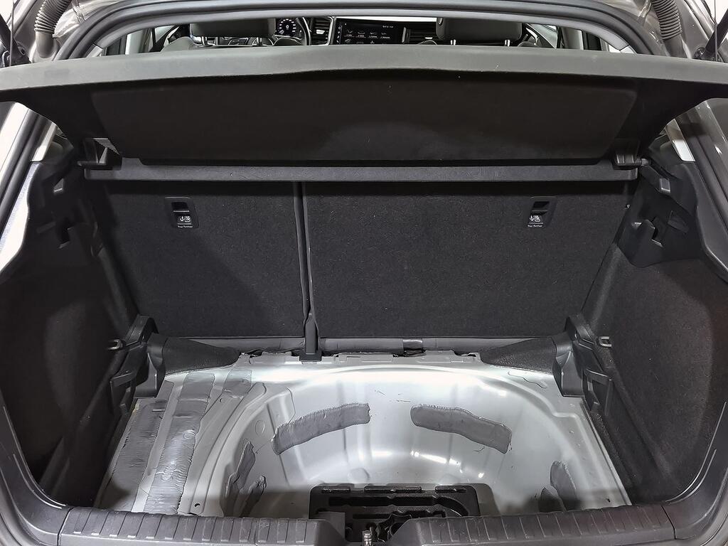 Audi A1 Sportback Adrenalin 30 TFSI 81kW S tron 32