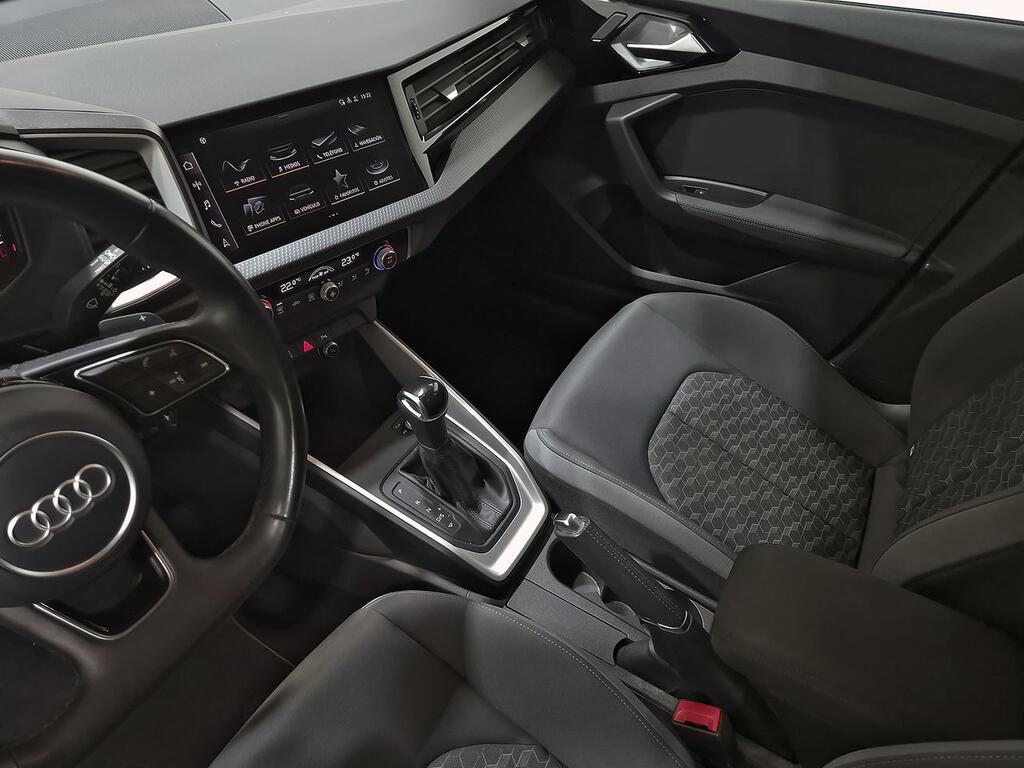 Audi A1 Sportback Adrenalin 30 TFSI 81kW S tron 29