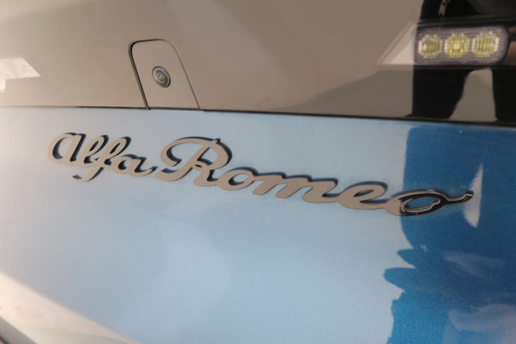 Alfa Romeo Junior ELETTRICA SPECIALE 115KW 25