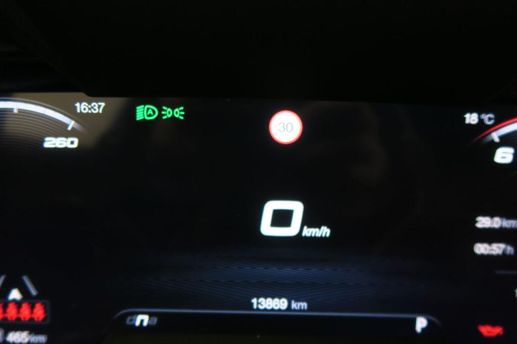 Alfa Romeo Stelvio TRIBUTO ITALIANO 2.1 TD 210CV Q4 AT8 5P 9