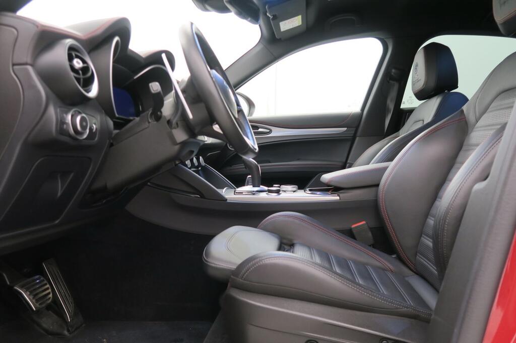 Alfa Romeo Stelvio TRIBUTO ITALIANO 2.1 TD 210CV Q4 AT8 5P 17