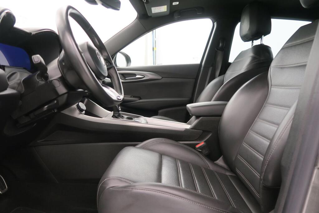 Alfa Romeo Tonale SPECIALE 1.3 MULTI-AIR PHEV 280 CV Q4 4WD 5P 19