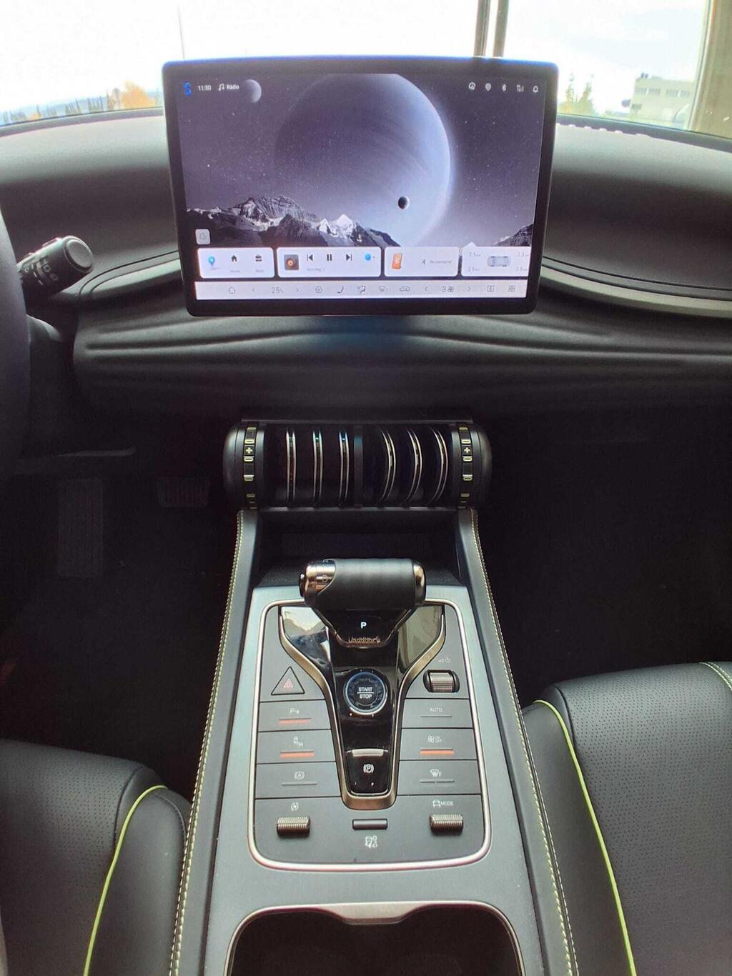 BYD Atto 3 ATTO3 2025 BLACK SURFINGBLUE 8