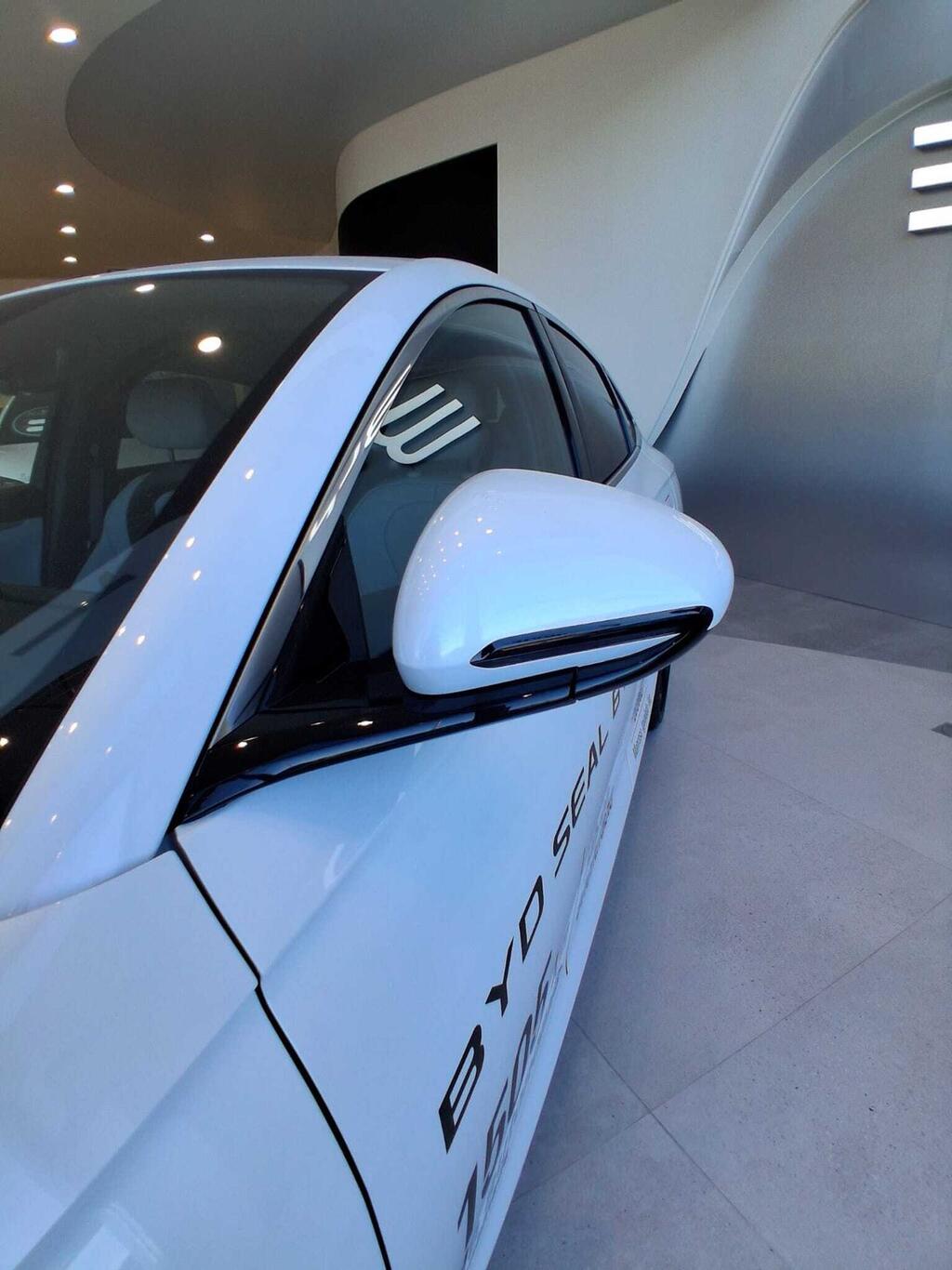 BYD Seal 6 DM-i Sedan 1.5 DM-I COMFORT LITE 212 4P 17